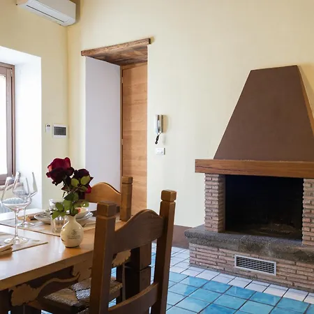 Le Dimore By Borgo Tessile - Feronia Prázdninový dům *