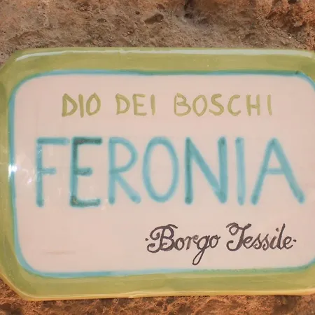 Ferienhaus Le Dimore By Borgo Tessile - Feronia